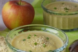 Суп-пюре з брокколі і яблуком інгредієнти 1