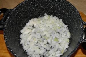 Гриби з картоплею в сметанному соусі як приготувати 2