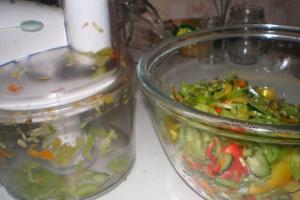 Закарпатський салат "Утилізація врожаю" інгредієнти 3