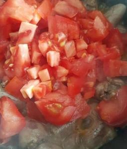 Курячі сердечка з помідорами і перцем інгредієнти 4