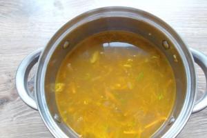 Суп на основі квашеної капусти інгредієнти 5