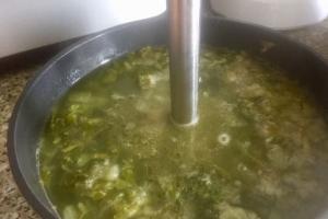 Крем-суп з брокколі з креветками інгредієнти 6